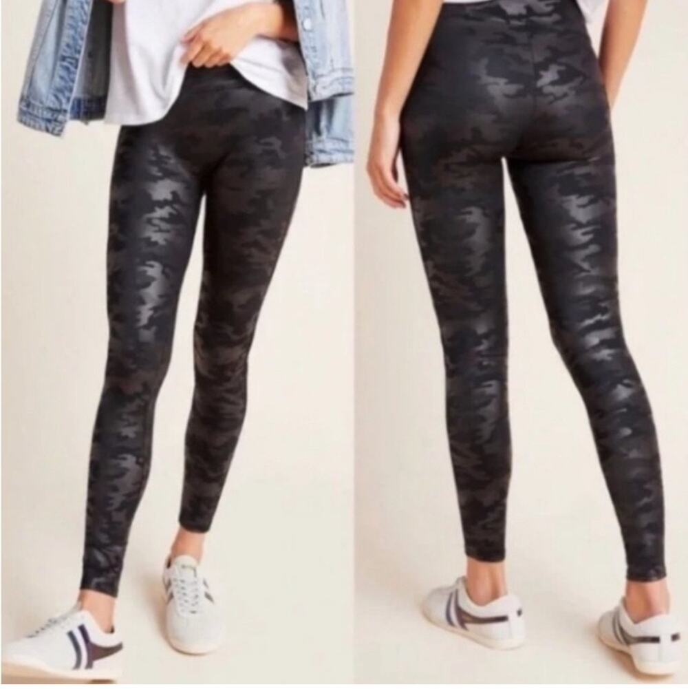 SPANX Faux Leather Camo Leggings Black Size Medium